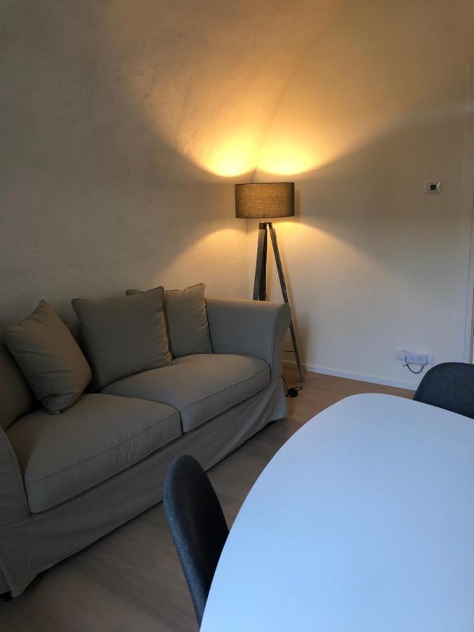 La Ripa Boutique Hotel Albino Bagian luar foto